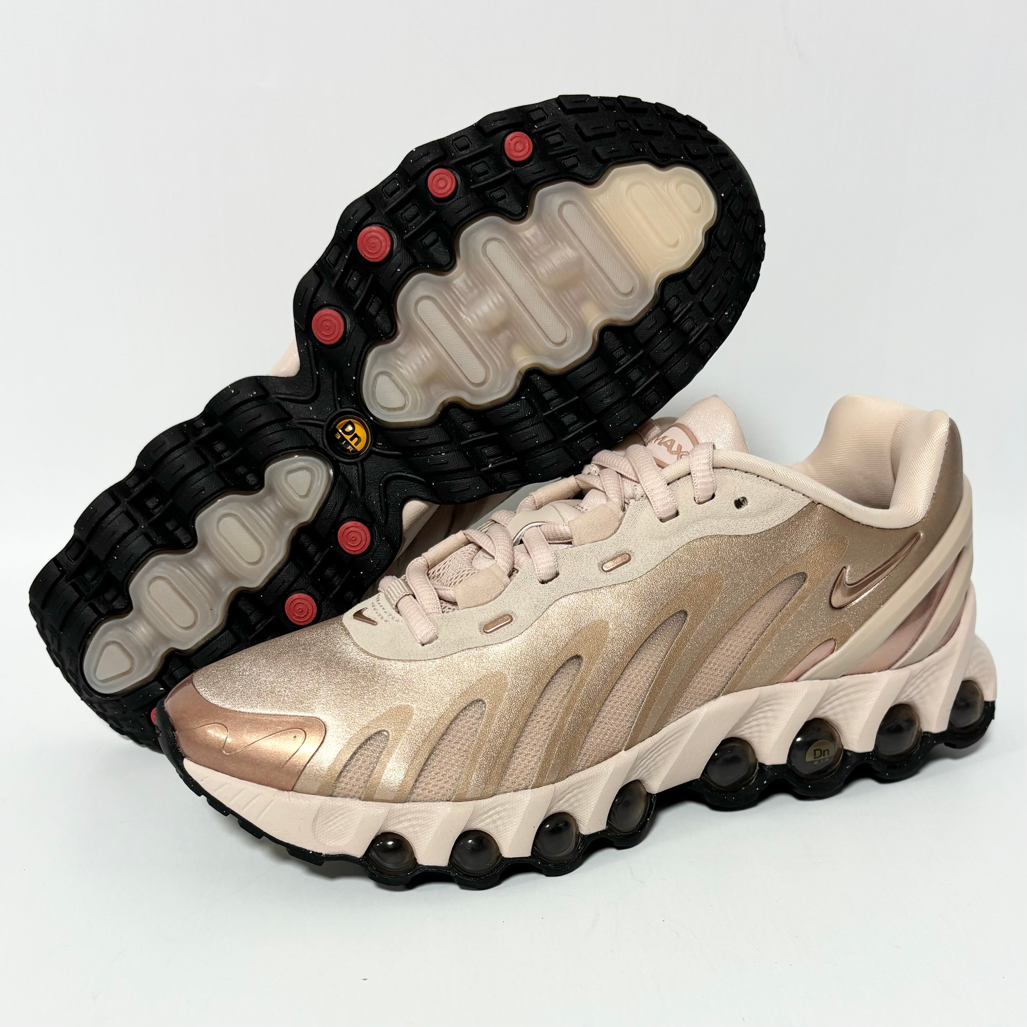 Nike Women's Air Max DN8 "Rose Gold"