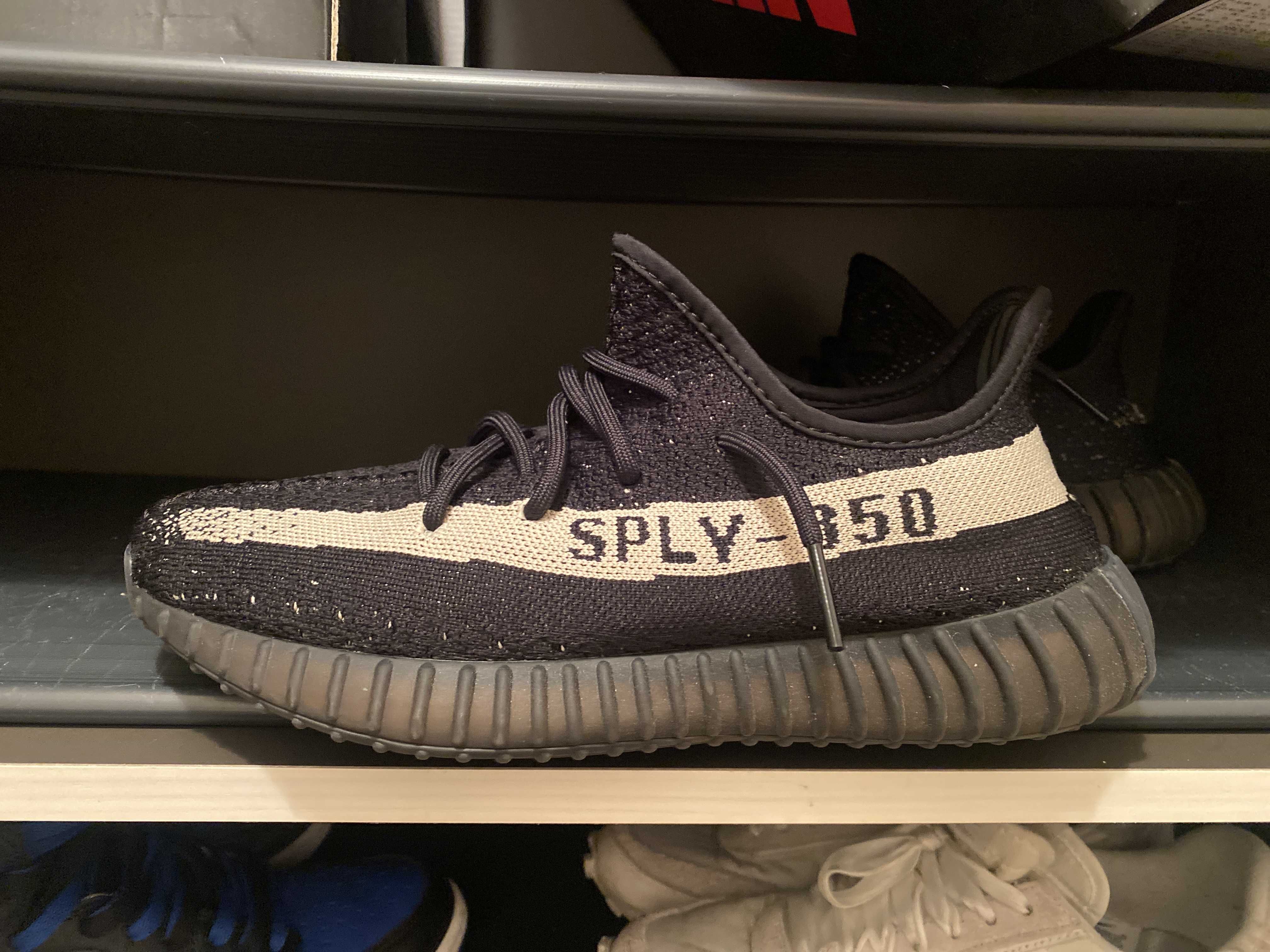 adidas YEEZY Boost 350 V2 "Oreo"