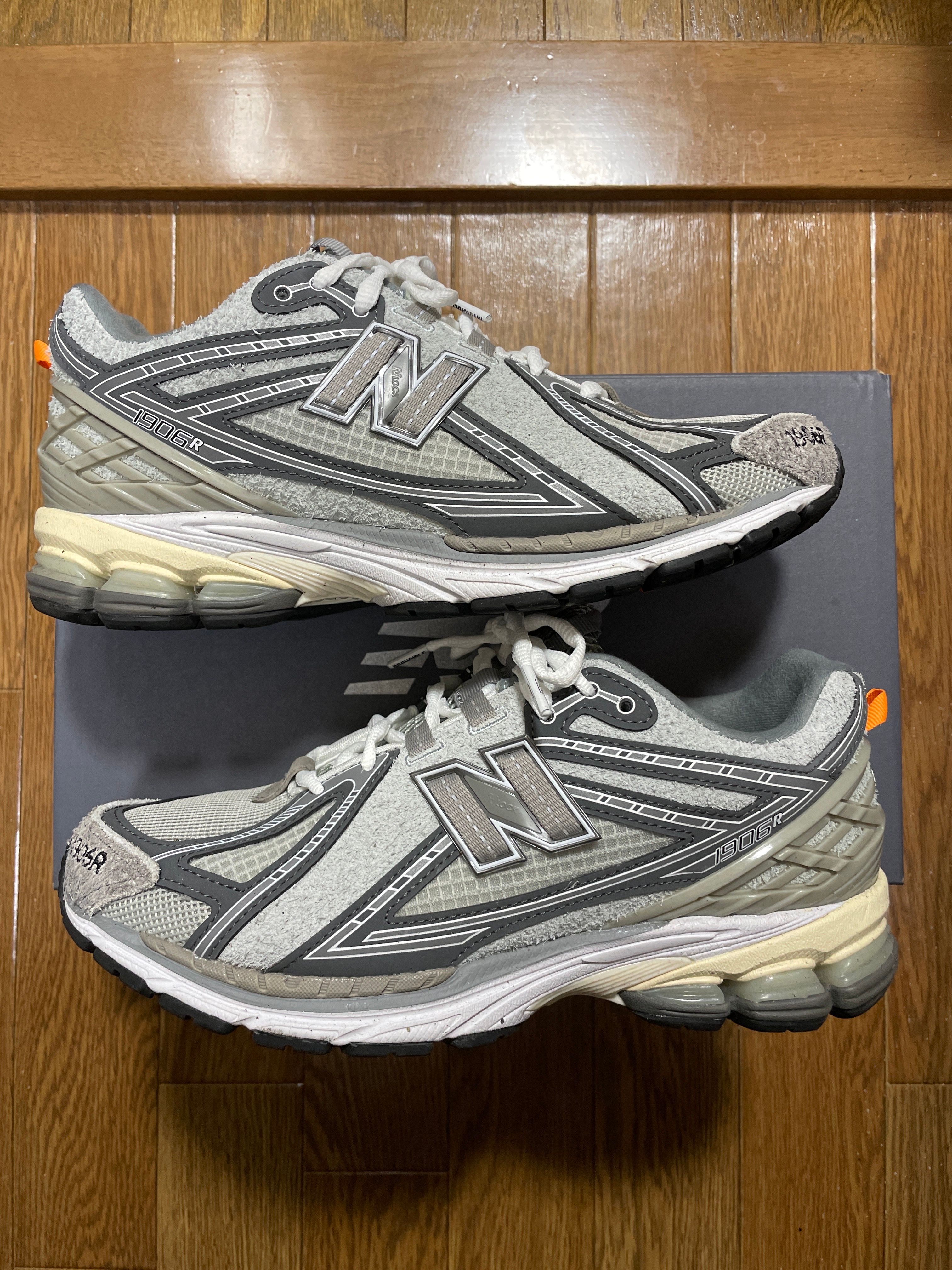 N.HOOLYWOOD × INVINCIBLE × New Balance 1906R "Gray"