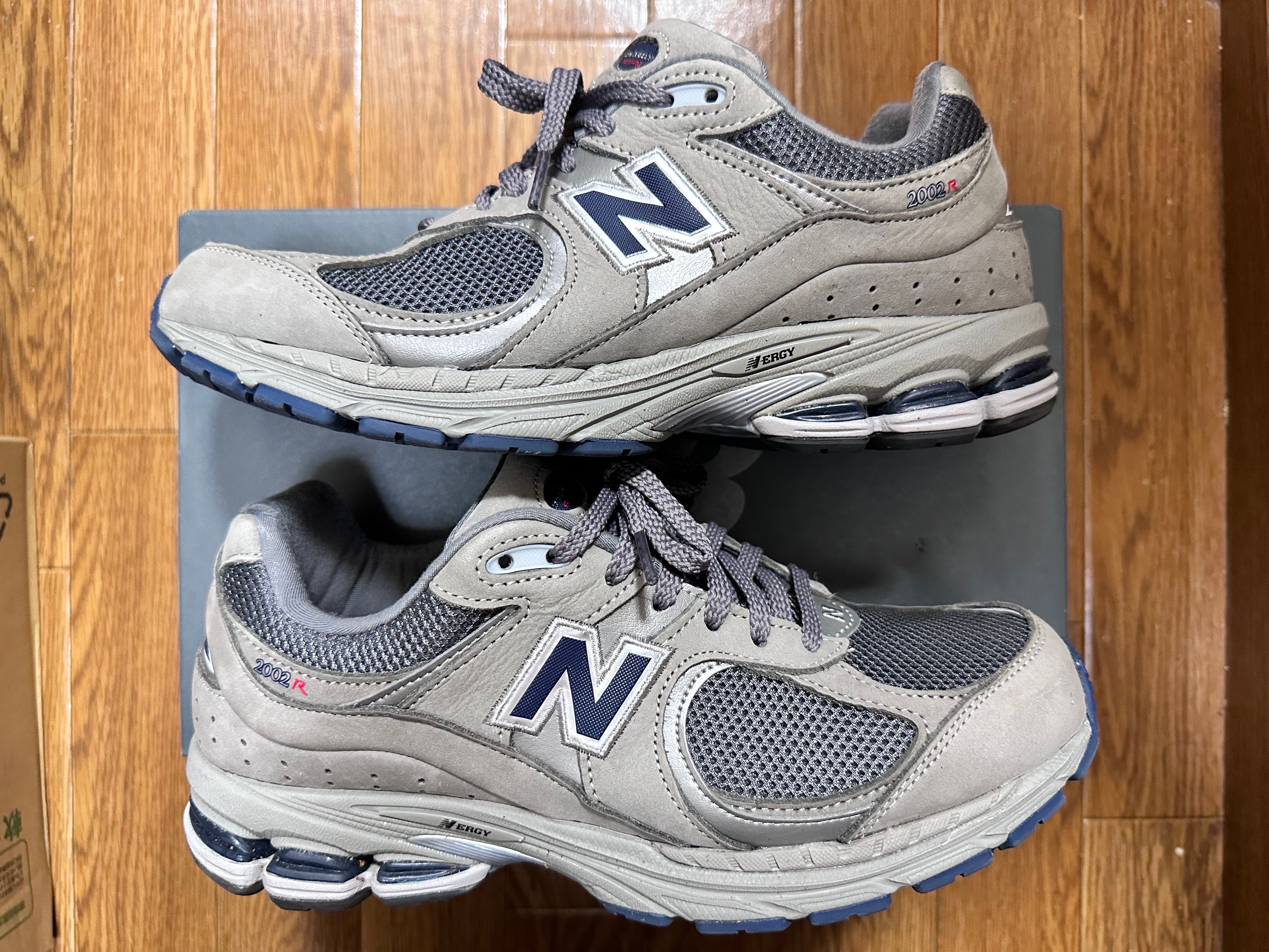 New Balance 2002R "Gray"