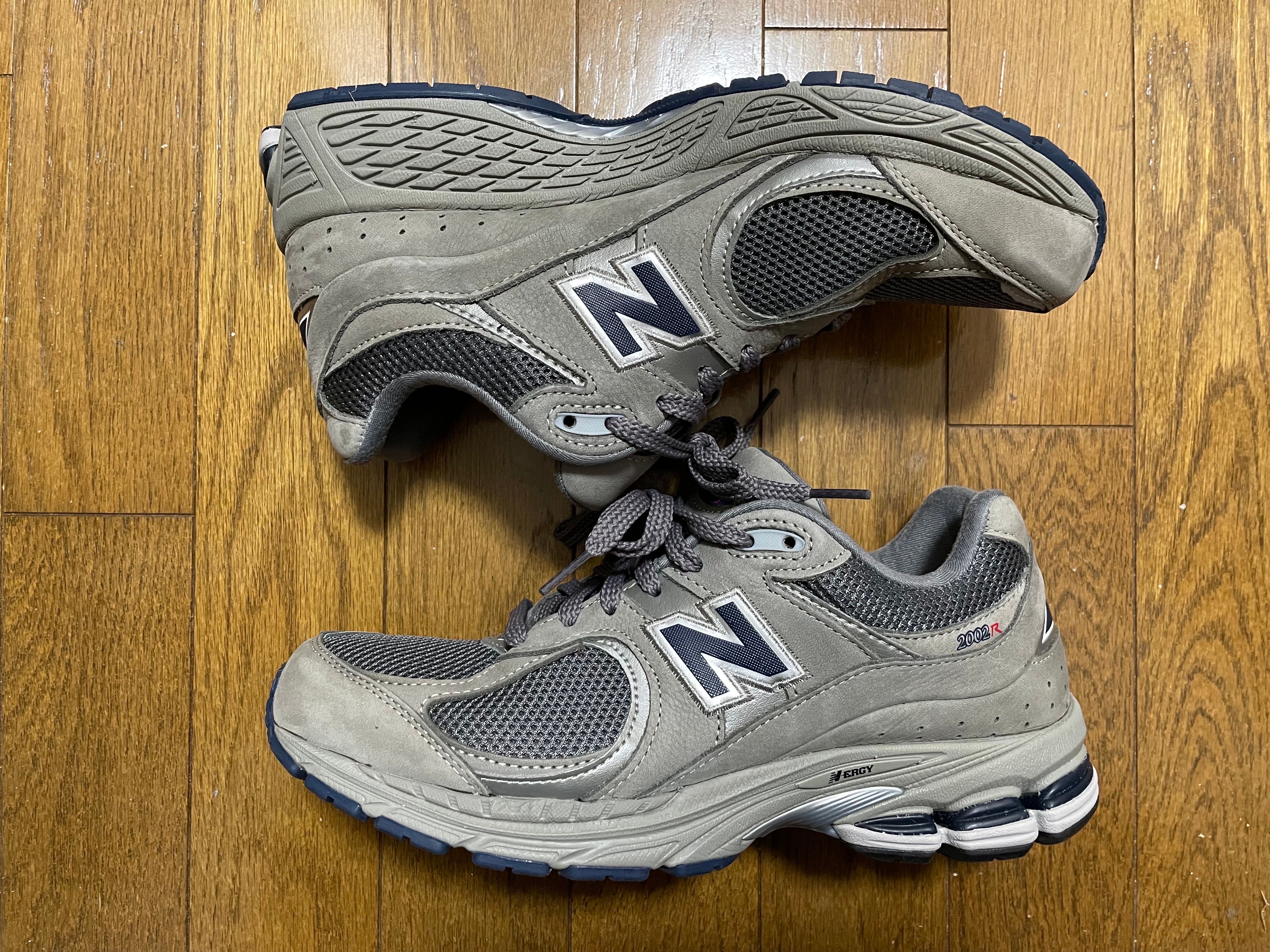 New Balance 2002R "Gray"