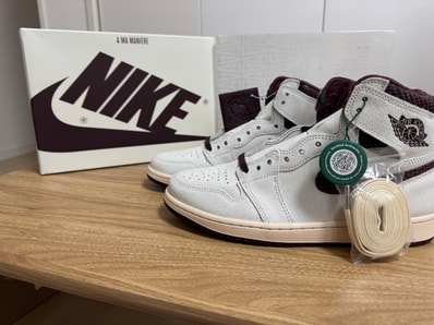 A Ma Maniere × Nike Air Jordan 1 Retro High OG "Sail and Burgundy"