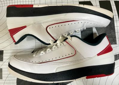 AIR JORDAN 2 RETRO LOW