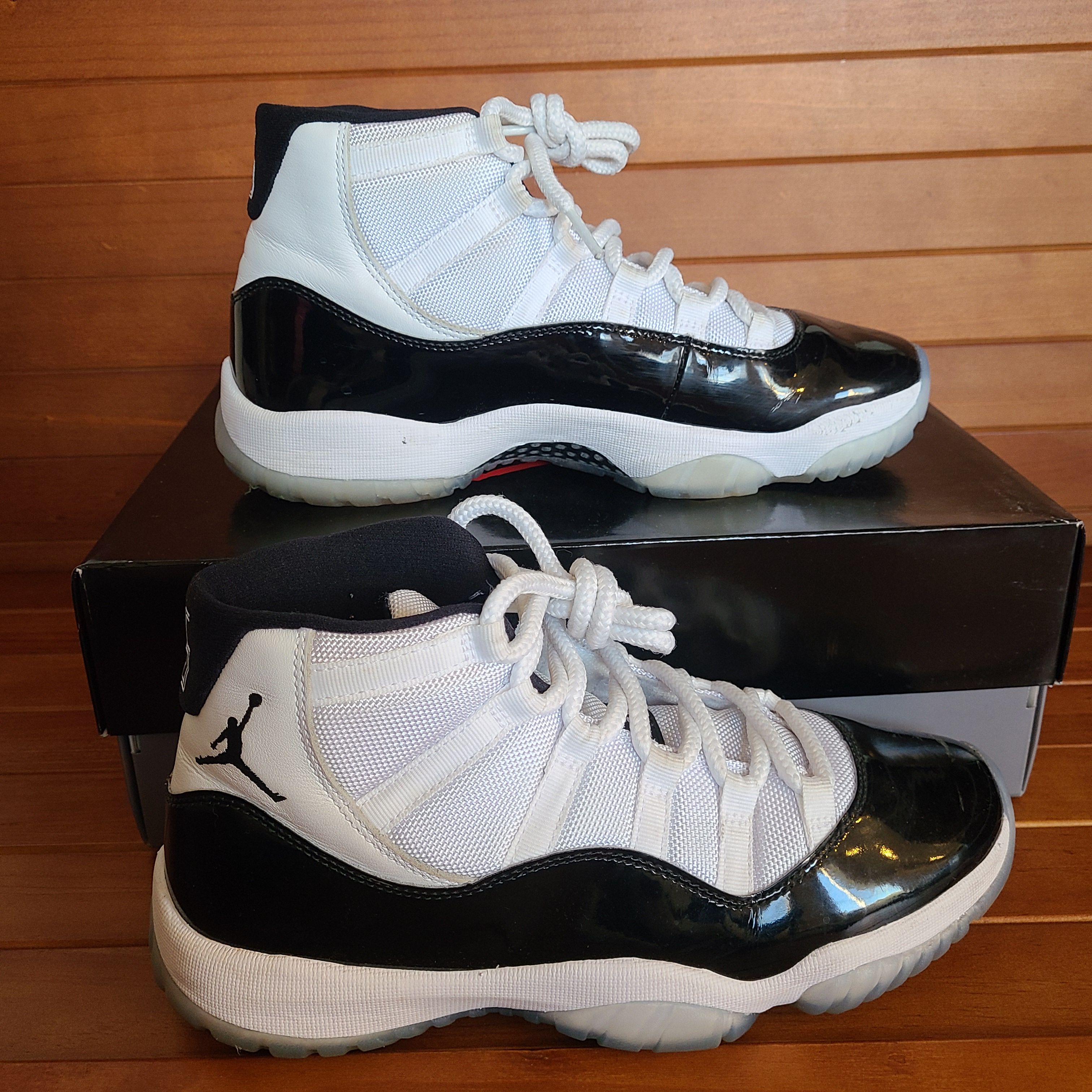 Nike Air Jordan 11 Retro "Concord" (2018)