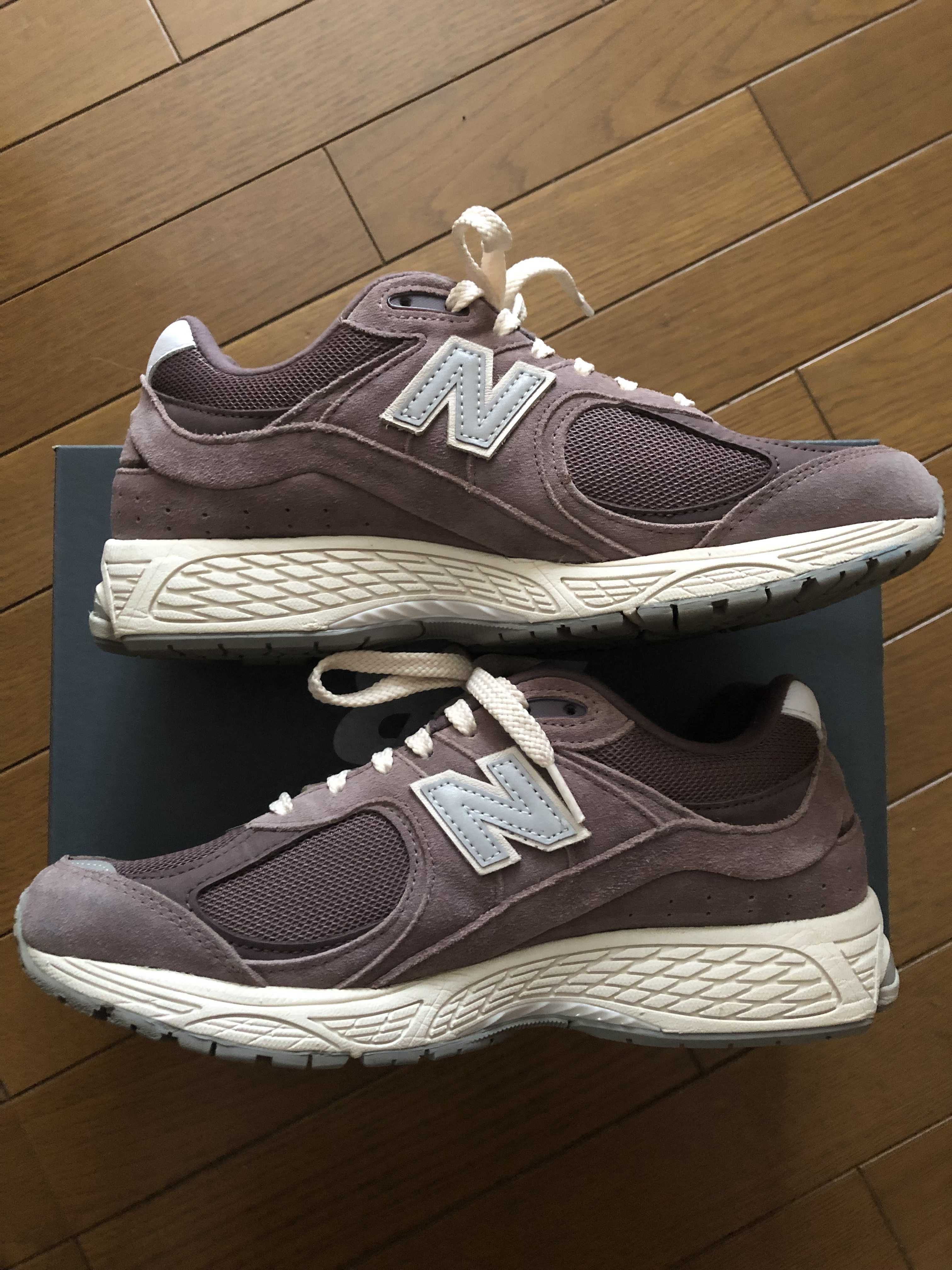 New Balance 2002R "Black Fig"