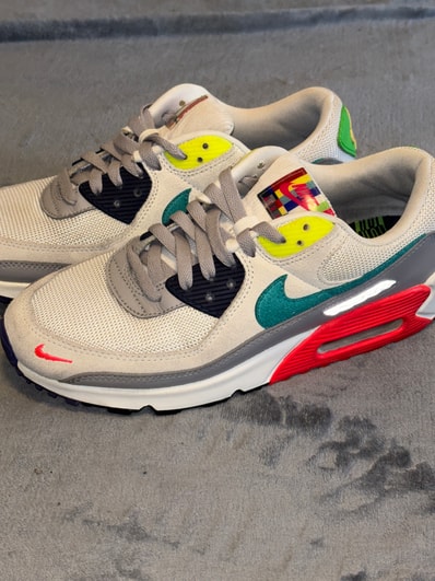NIKE AIR MAX 90 "TV COLOR BARS"