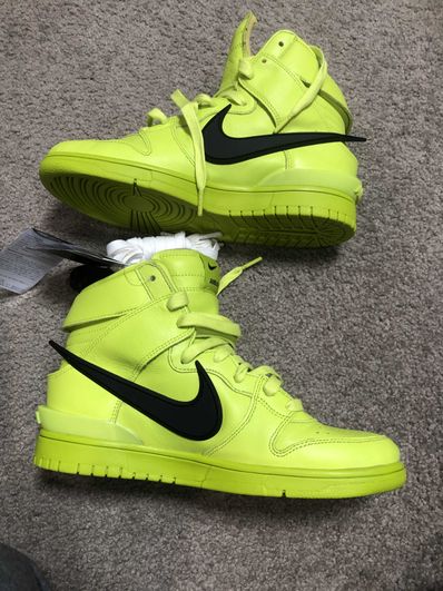 AMBUSH × NIKE DUNK HIGH "FLASH LIME"