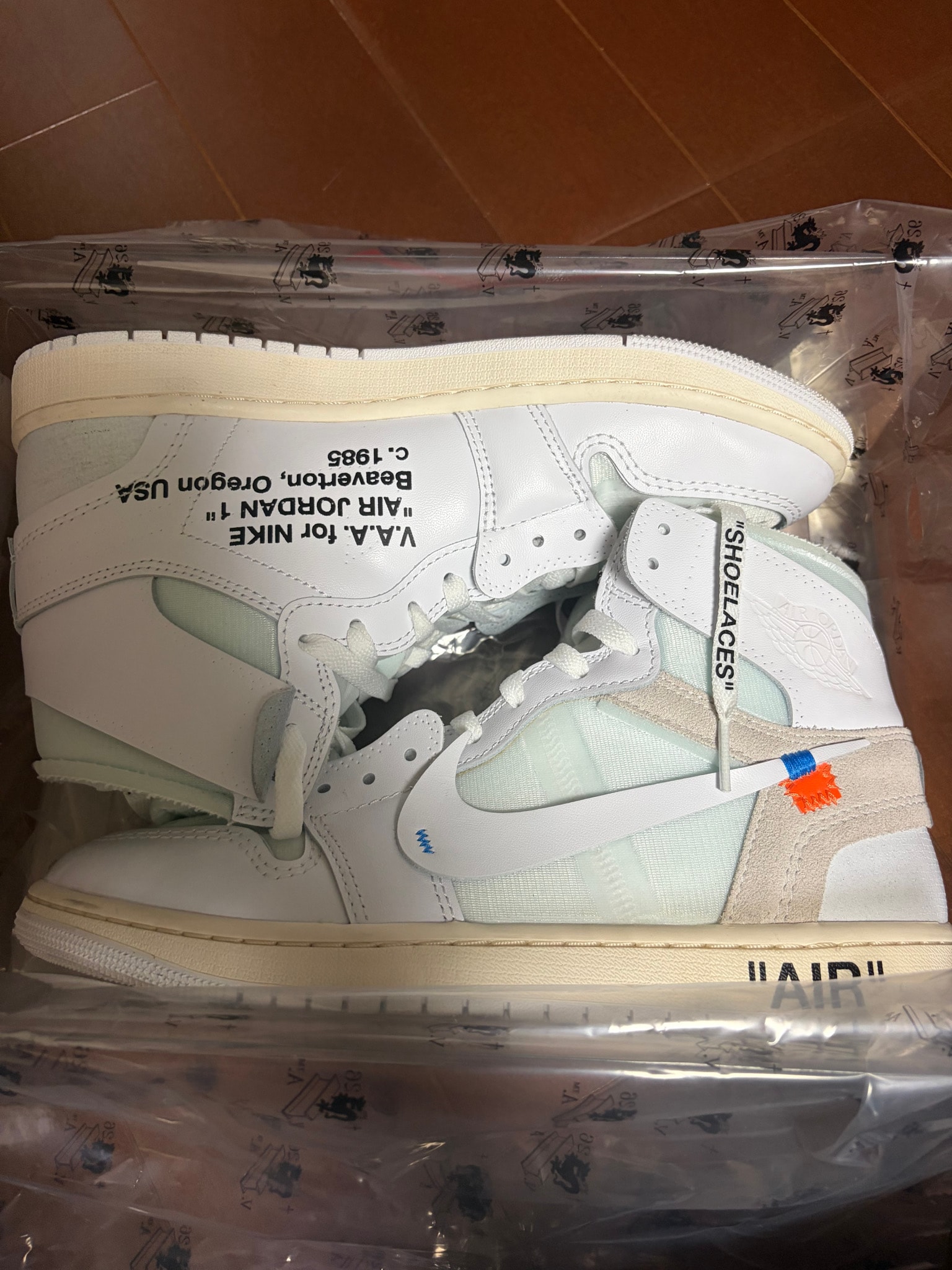 Virgil Abloh Archive (V.A.A.) × Nike Air Jordan 1 Retro High OG "Alaska"