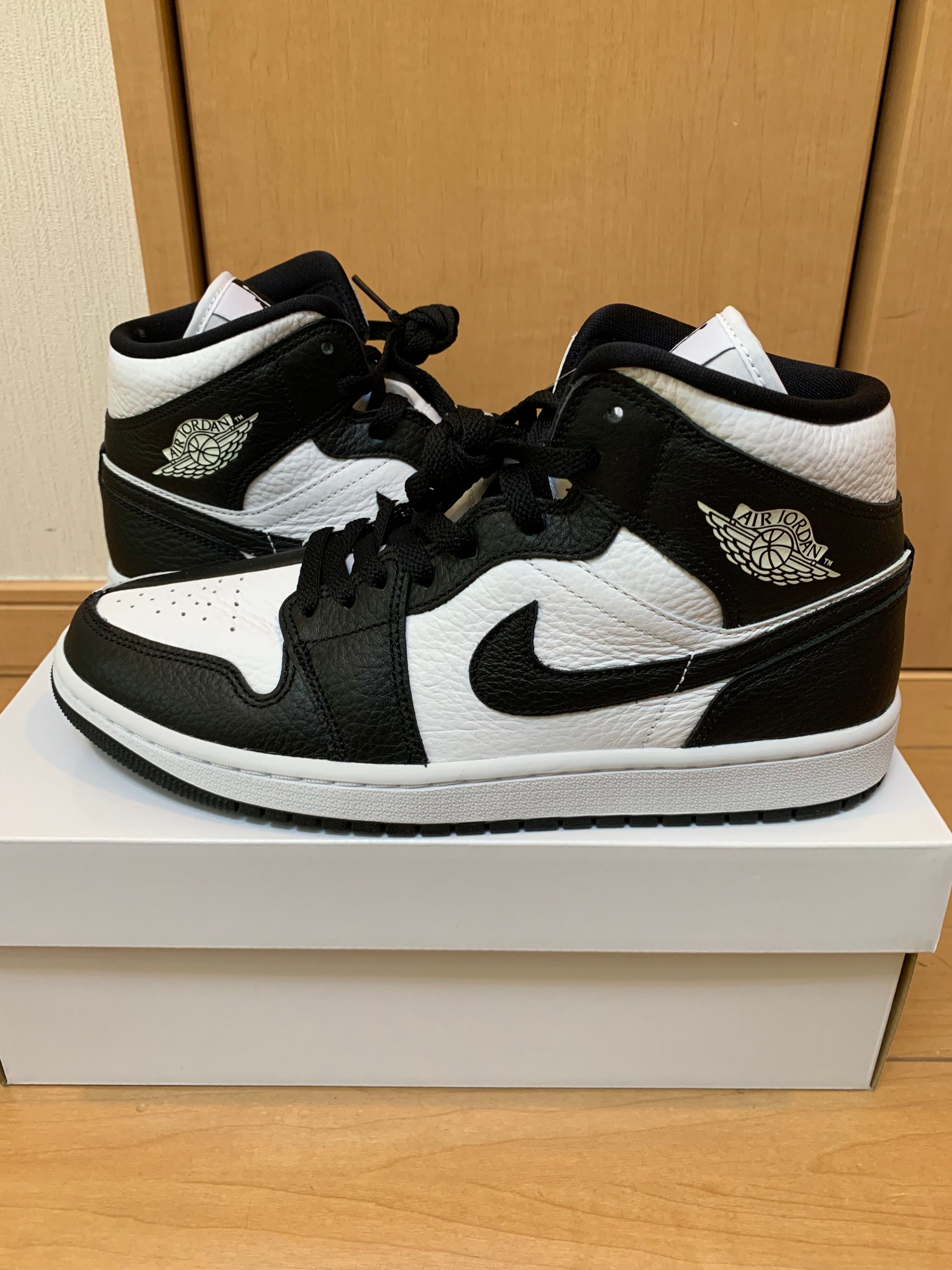 Nike Women's Air Jordan 1 Mid "Homage"