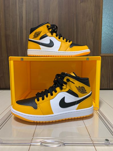 Nike Air Jordan 1 Mid "Taxi"