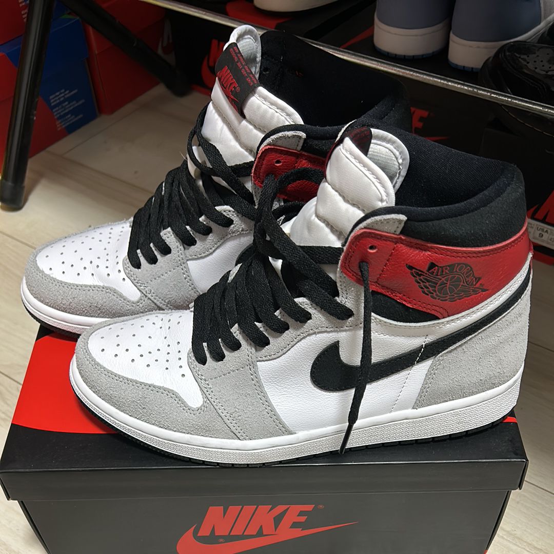 Nike Air Jordan 1 High OG "White/Black/Light Smoke Grey"