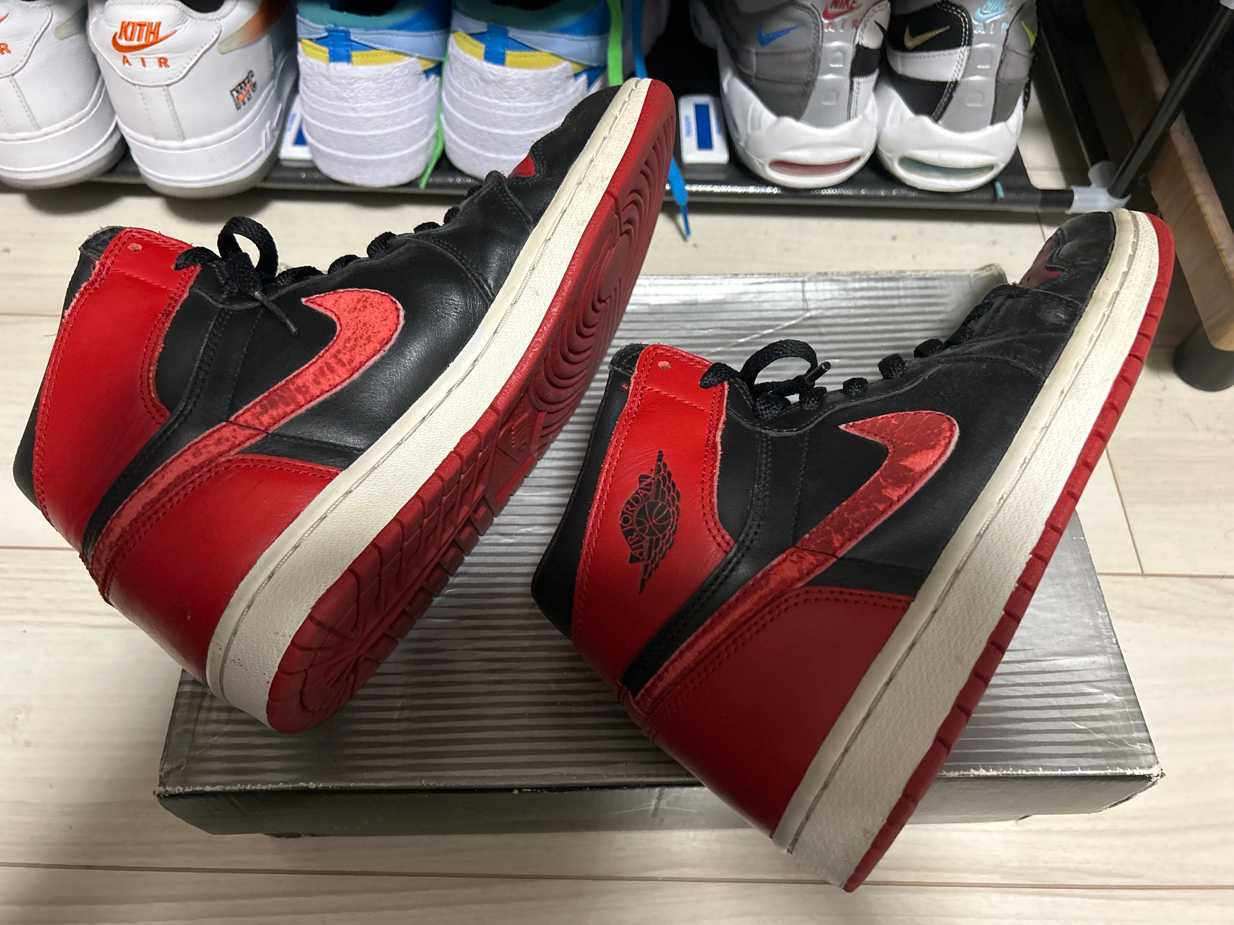 Nike Air Jordan 1 Retro High "Black Varsity Red/Bred"(2001)