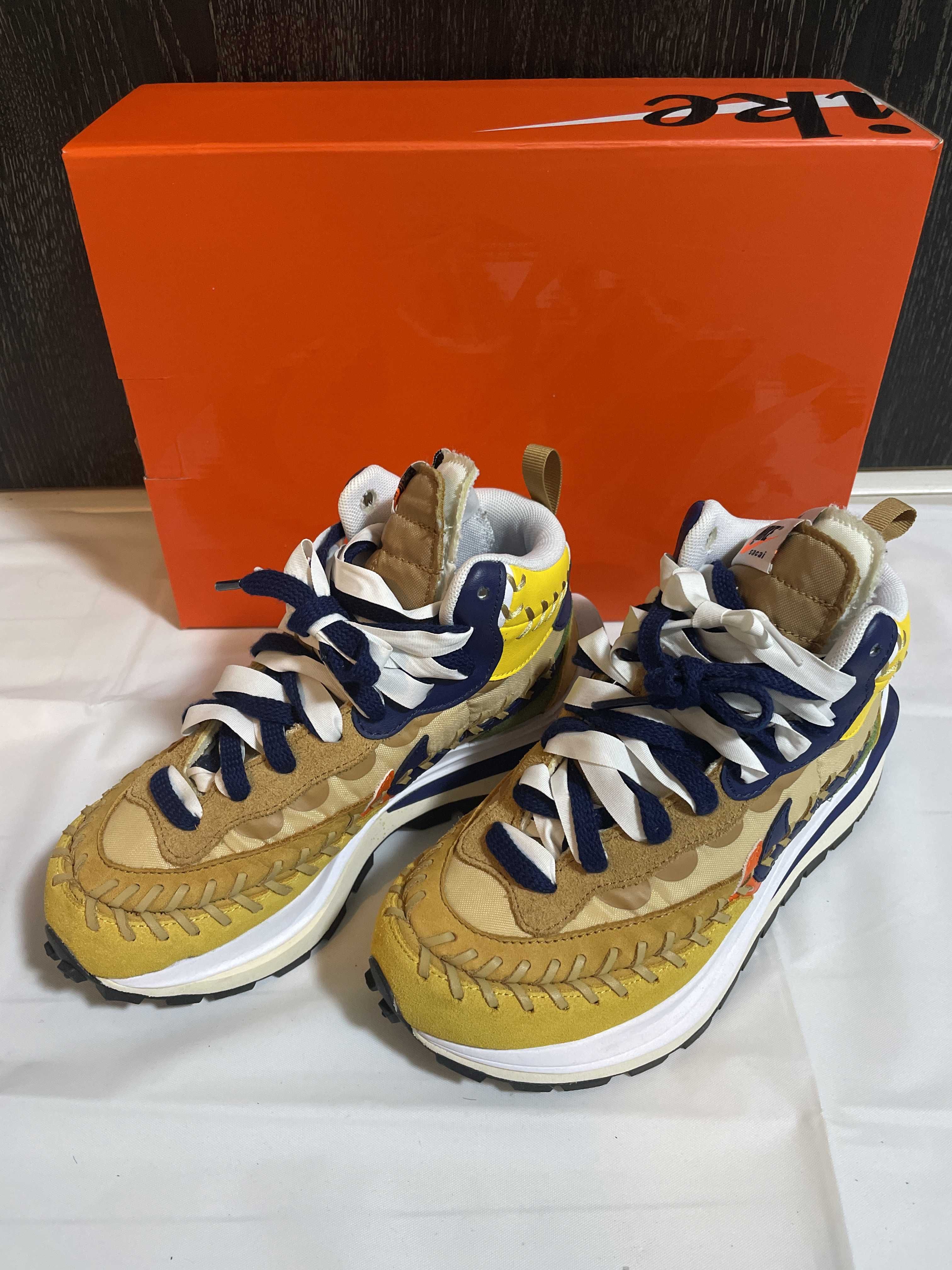 Jean-Paul Gaultier × sacai × Nike VaporWaffle "Sesame/Multi Color"