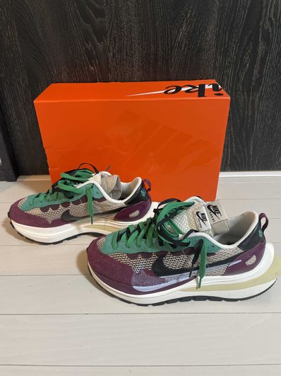 sacai × Nike Vapor Waffle "String/Red/Green"