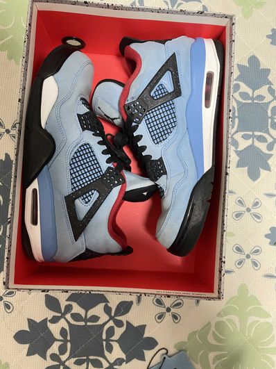 Travis Scott × Nike Air Jordan 4 Retro Cactus Jack "University Blue"