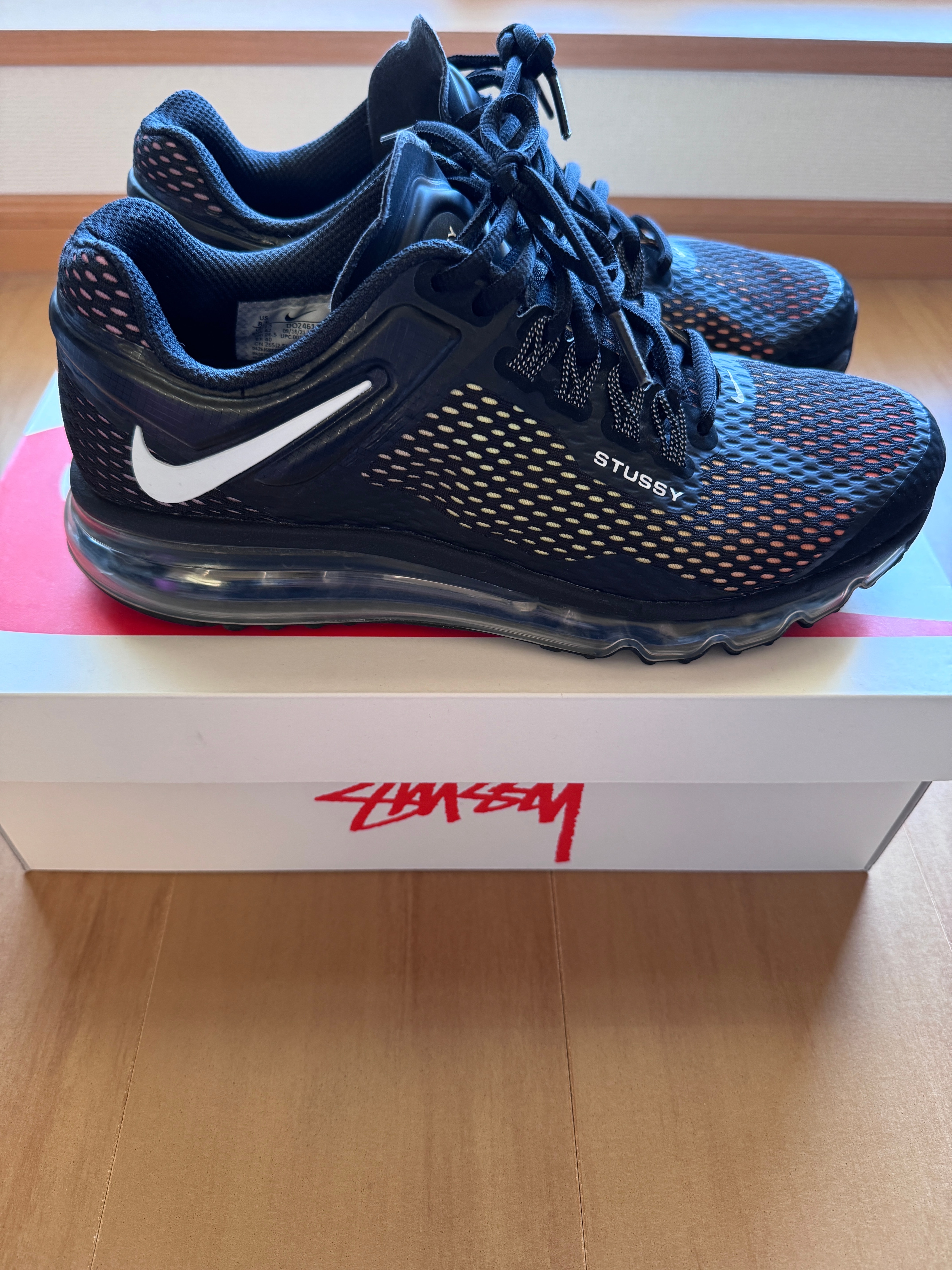 ステューシー × ナイキ エアマックス2013 "ブラック"