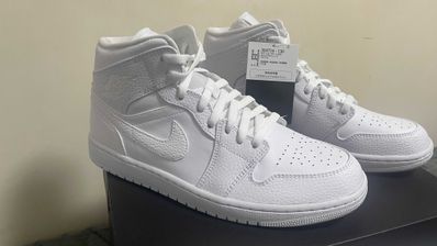NIKE AIR JORDAN 1 MID TRIPLE WHITE (2020)