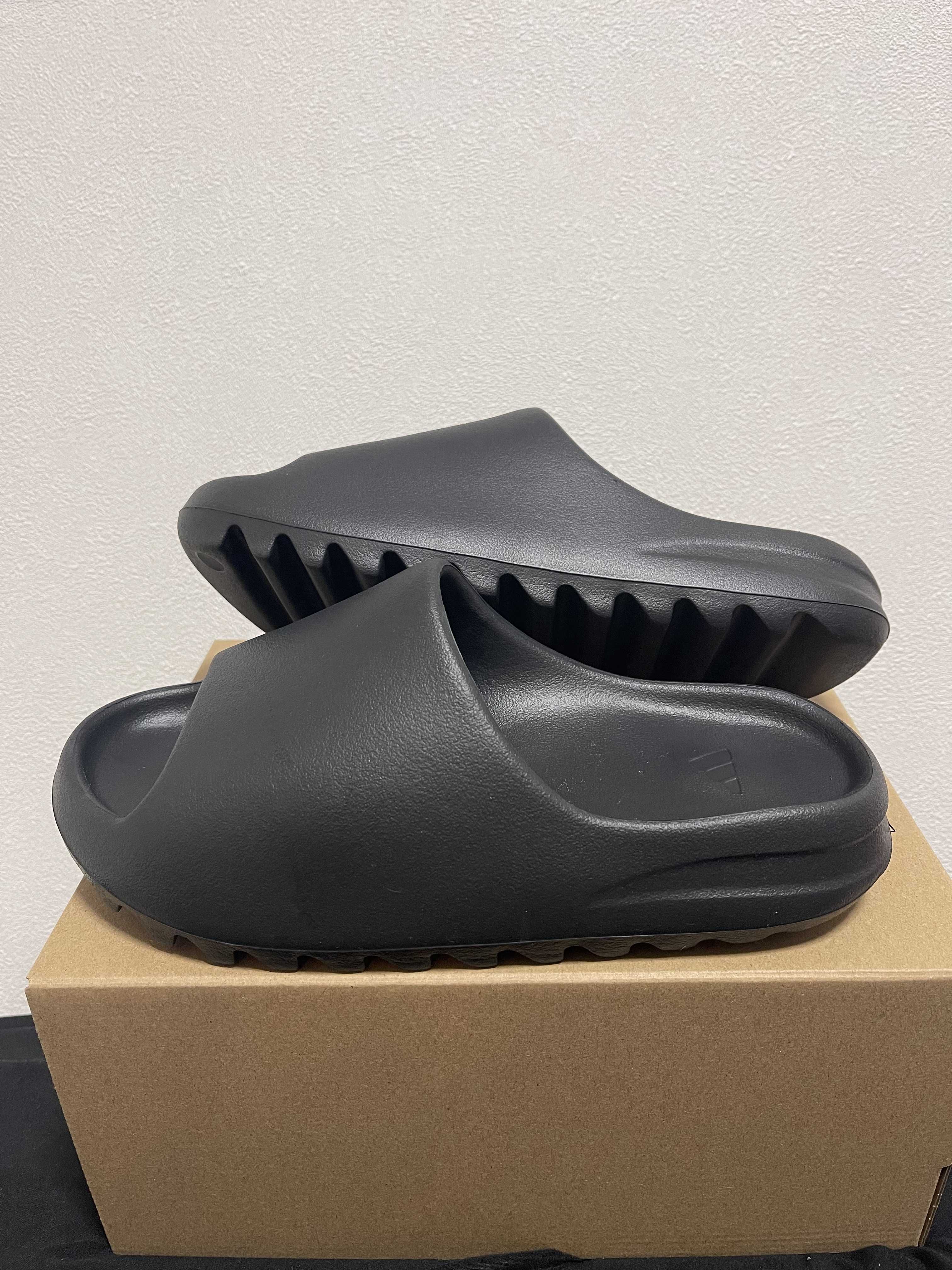 adidas YEEZY Slide "Onyx"