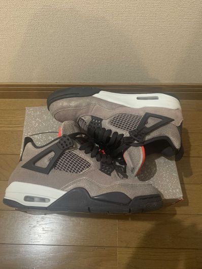 Nike Air Jordan 4 "Taupe Haze"