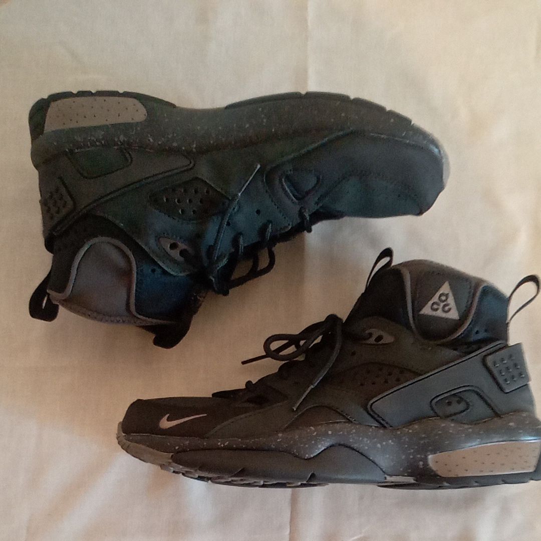 Nike ACG Air Mowabb "Olive Grey"