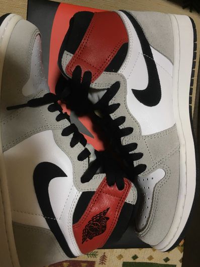 Nike Air Jordan 1 High OG "White/Black/Light Smoke Grey"