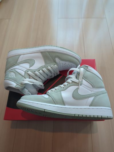 Nike Women's Air Jordan 1 High OG "Seafoam"