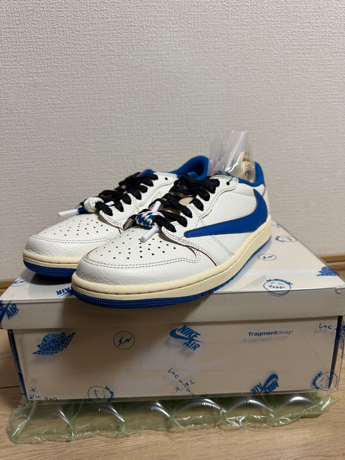 Travis Scott × fragment design × Nike Air Jordan 1 Low OG "Sail/Military Blue"
