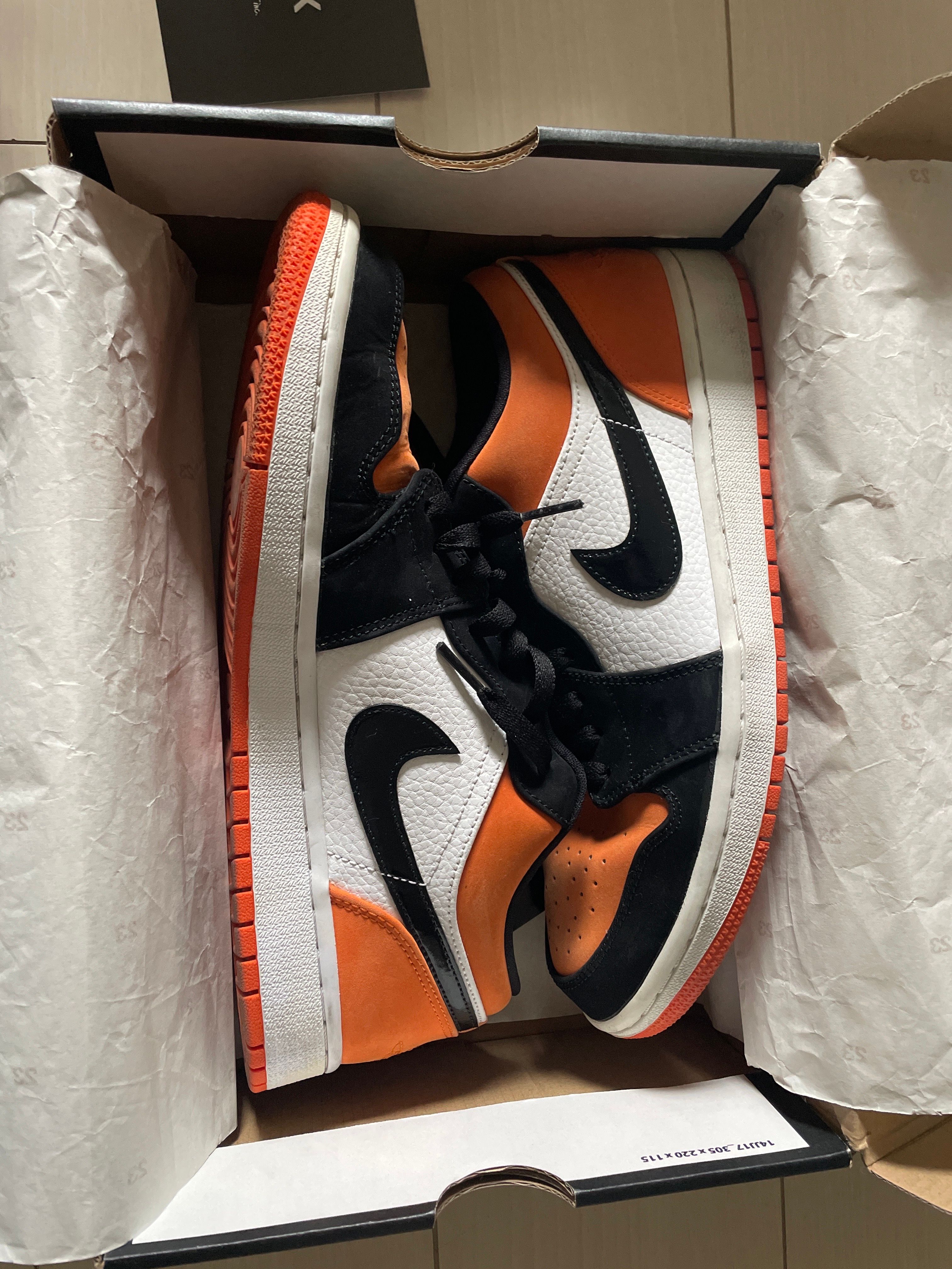 Nike Air Jordan 1 Low "Shattered Backboard"