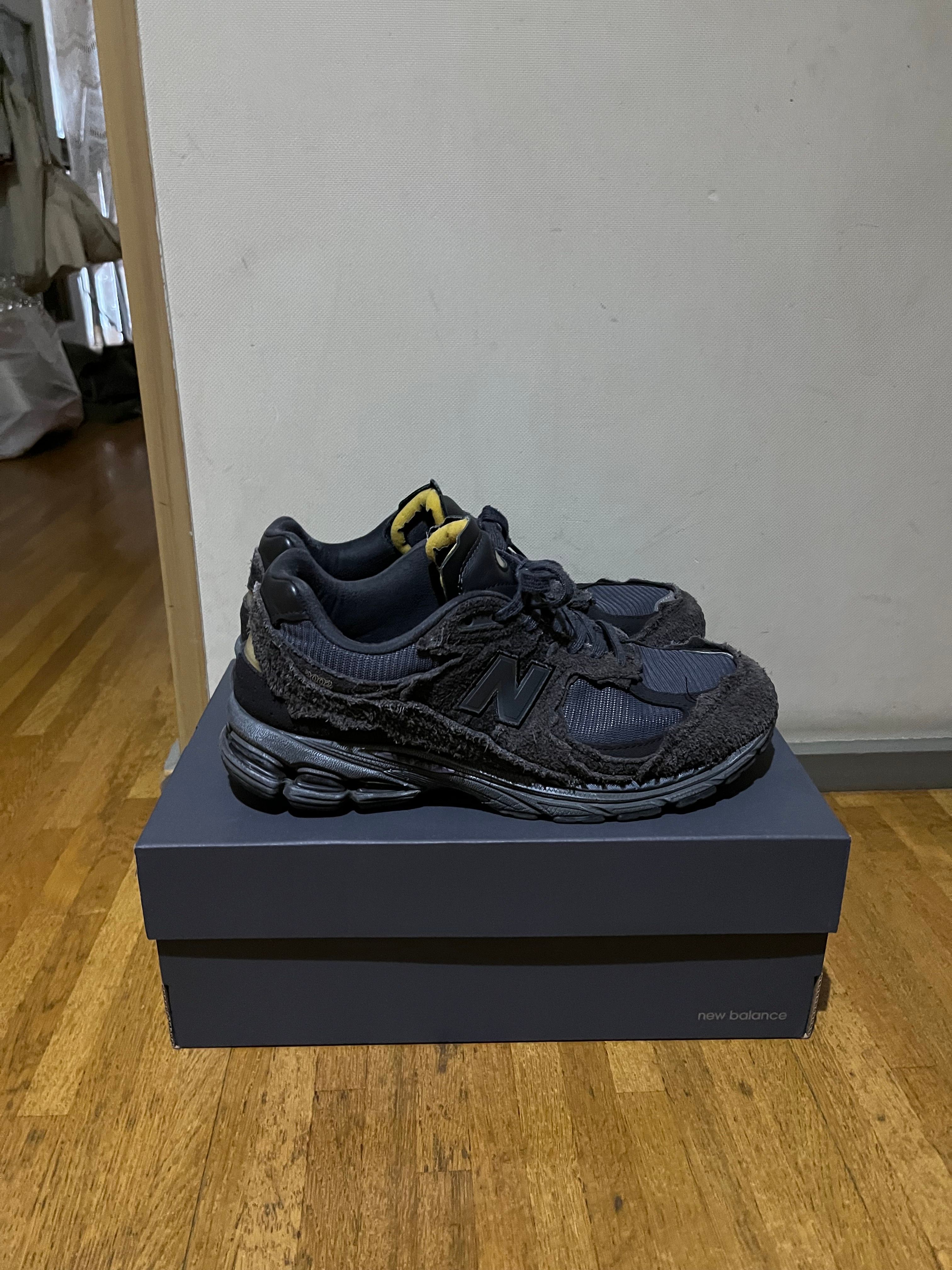 New Balance 2002R "Phantom"