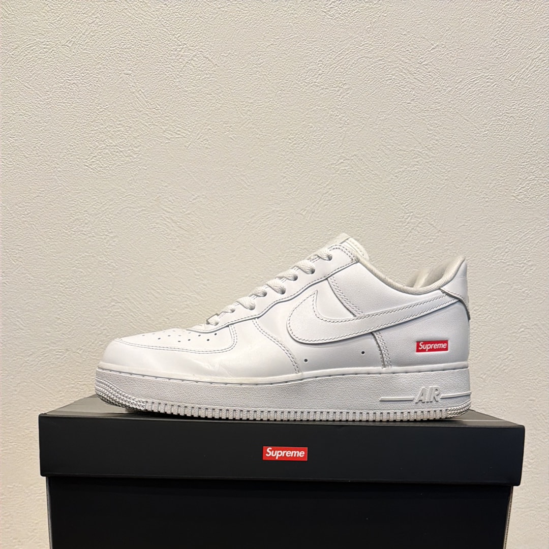 Supreme × Nike Air Force 1 Low "White"