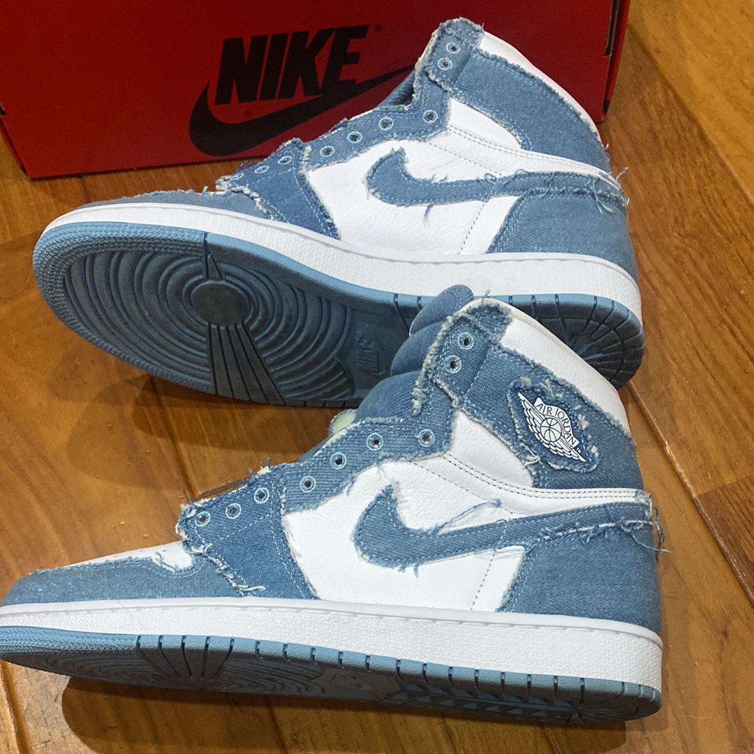 Nike Women's Air Jordan 1 High OG "Denim"