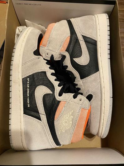 Nike Air Jordan 1 RETRO High OG "Hyper Crimson"