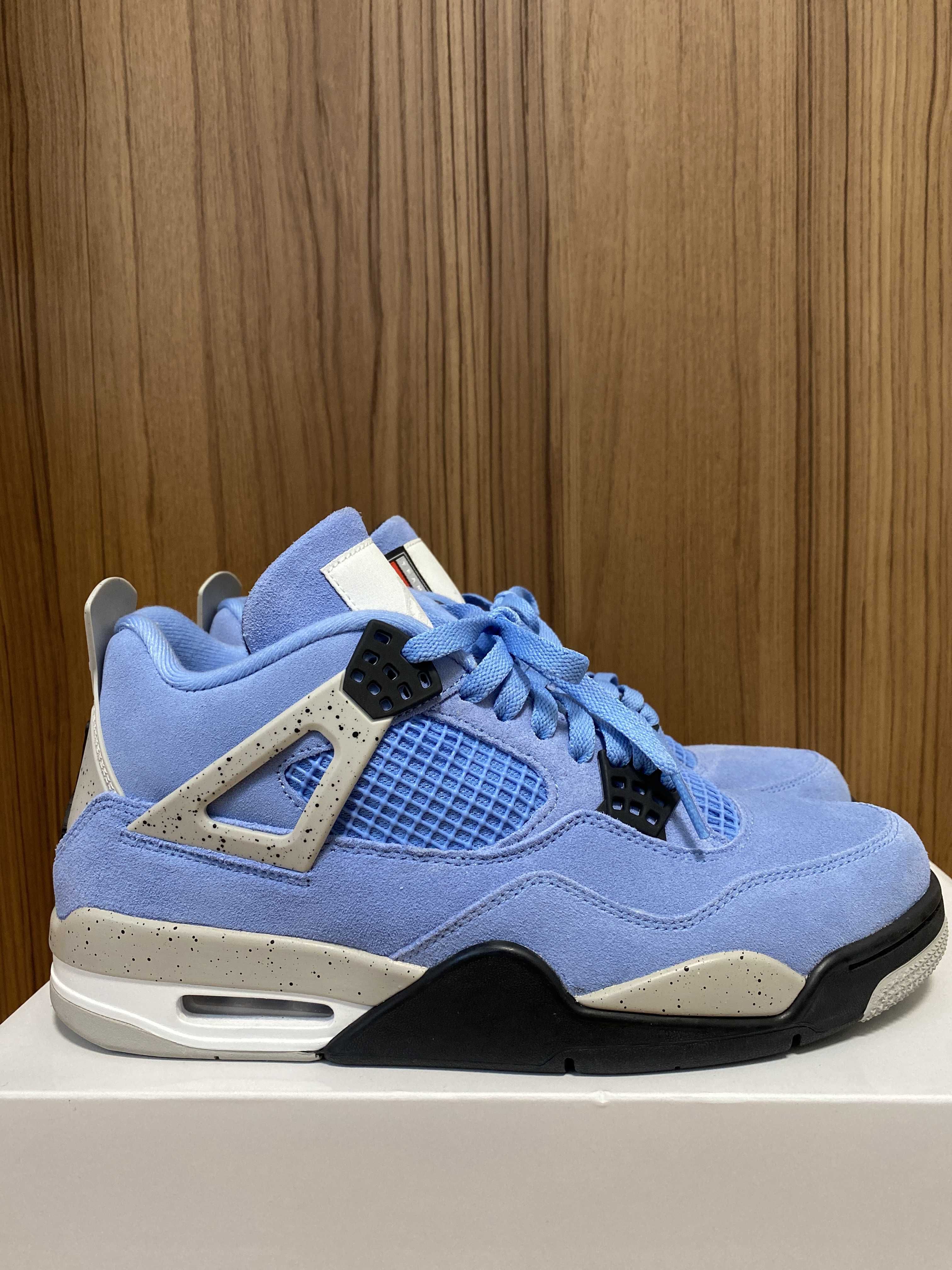 Nike Air Jordan 4 "University Blue"