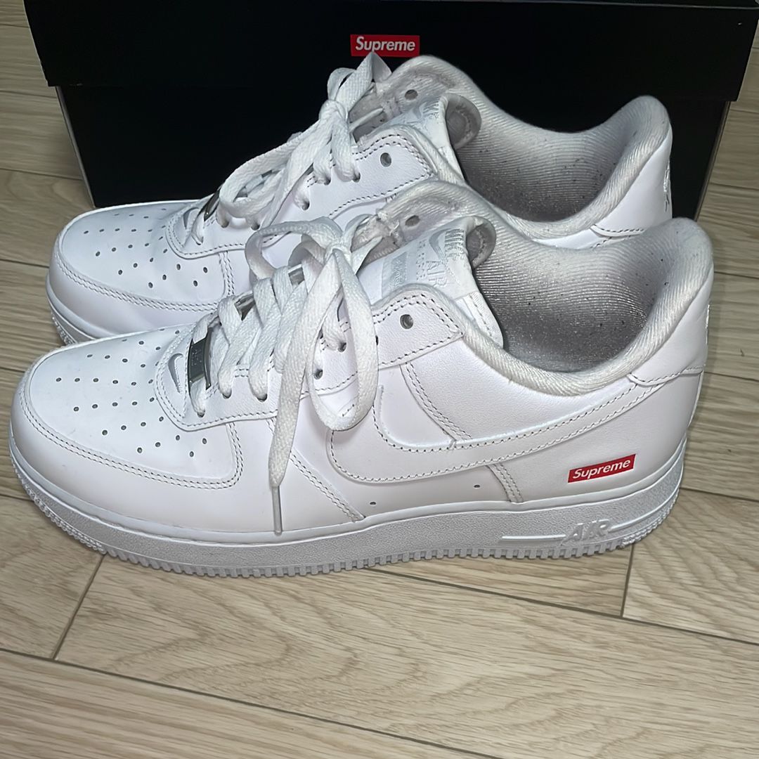 Supreme × Nike Air Force 1 Low "White"