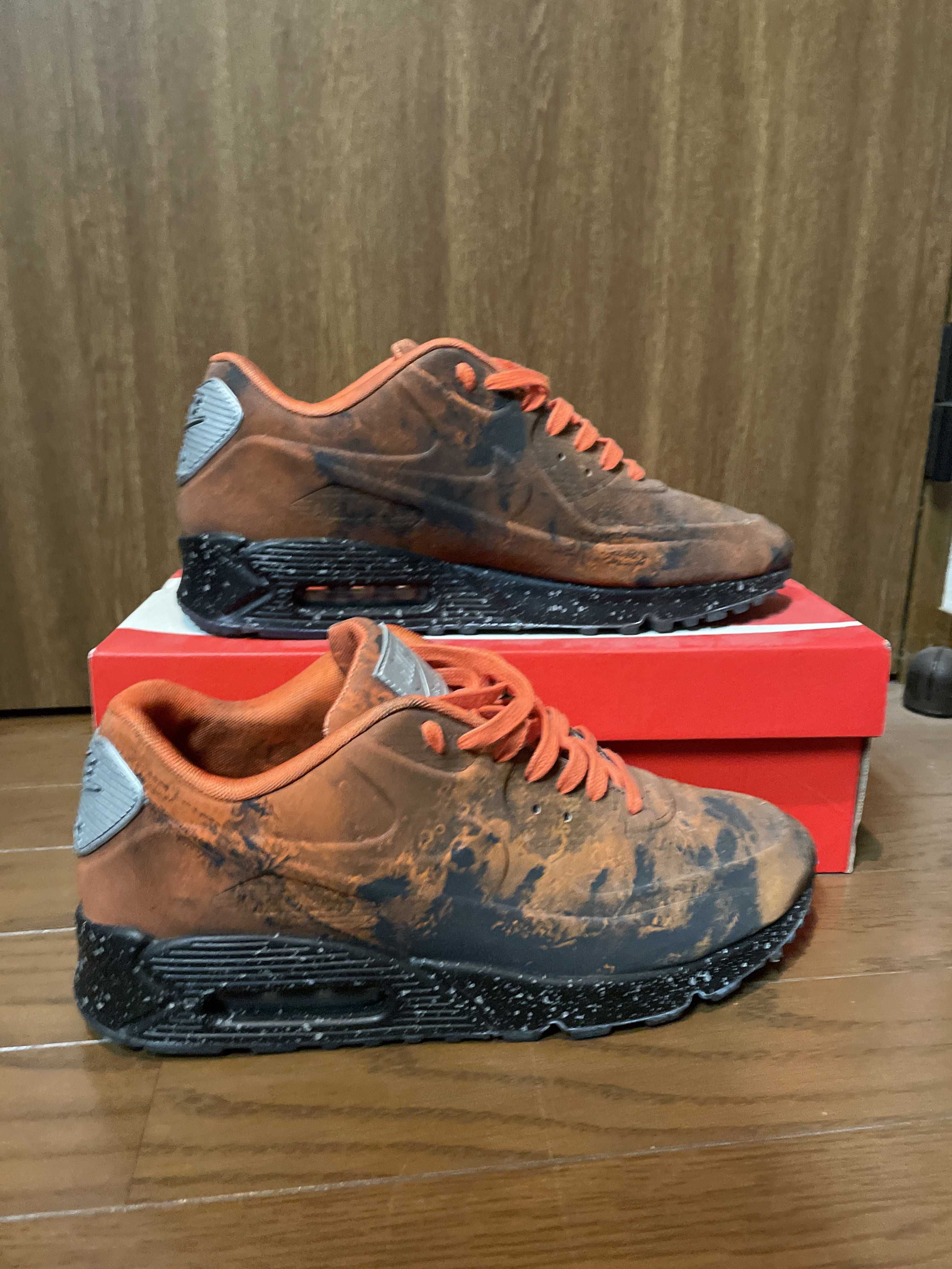 NIKE AIR MAX 90 QS "MARS LANDING"