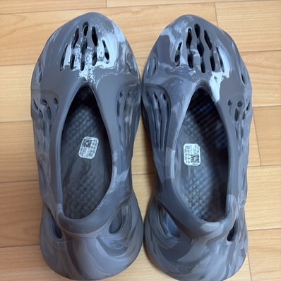 adidas YEEZY Foam Runner "MX Granite"