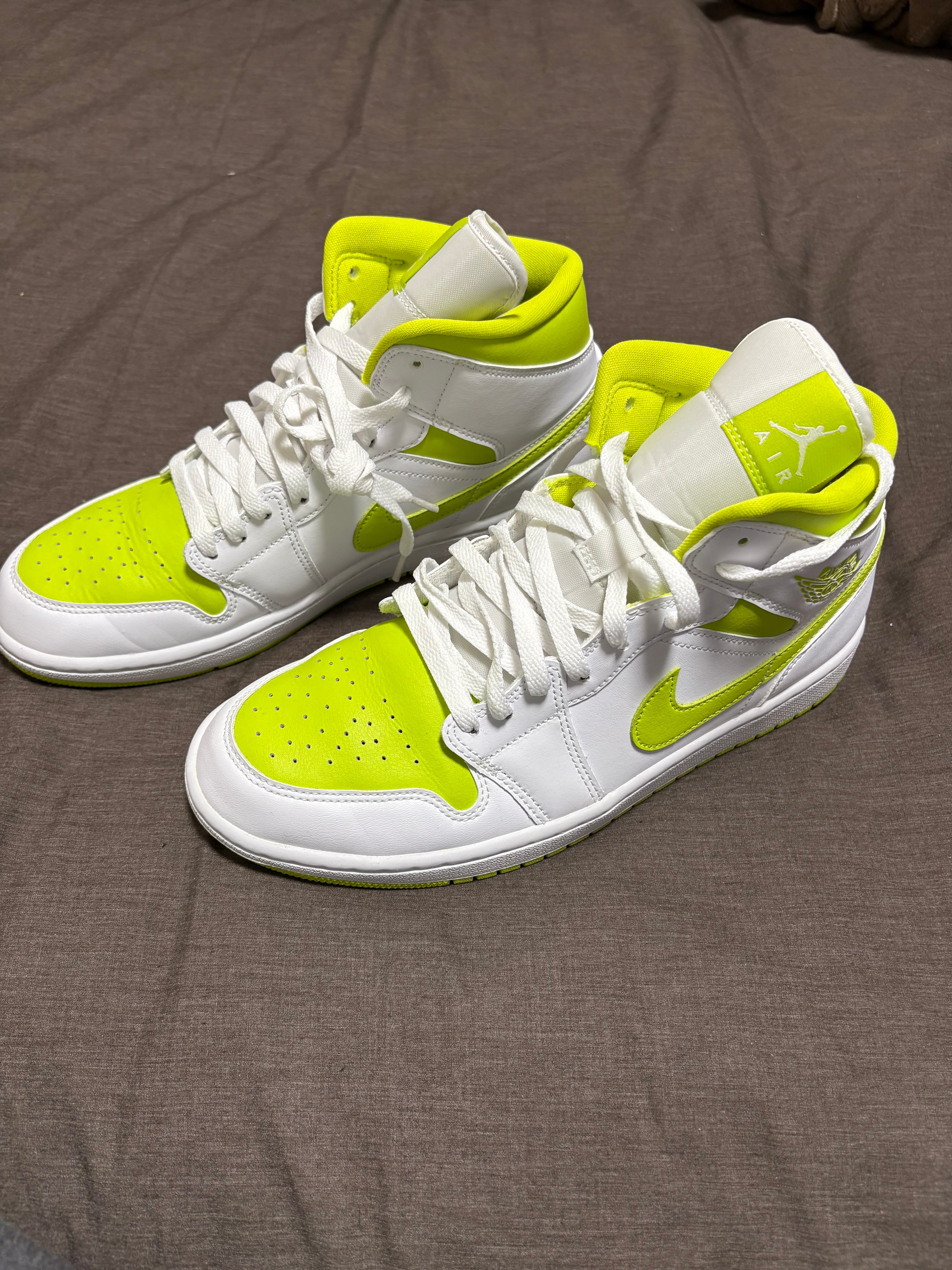 Nike Women's Air Jordan 1 Mid "White Lime"