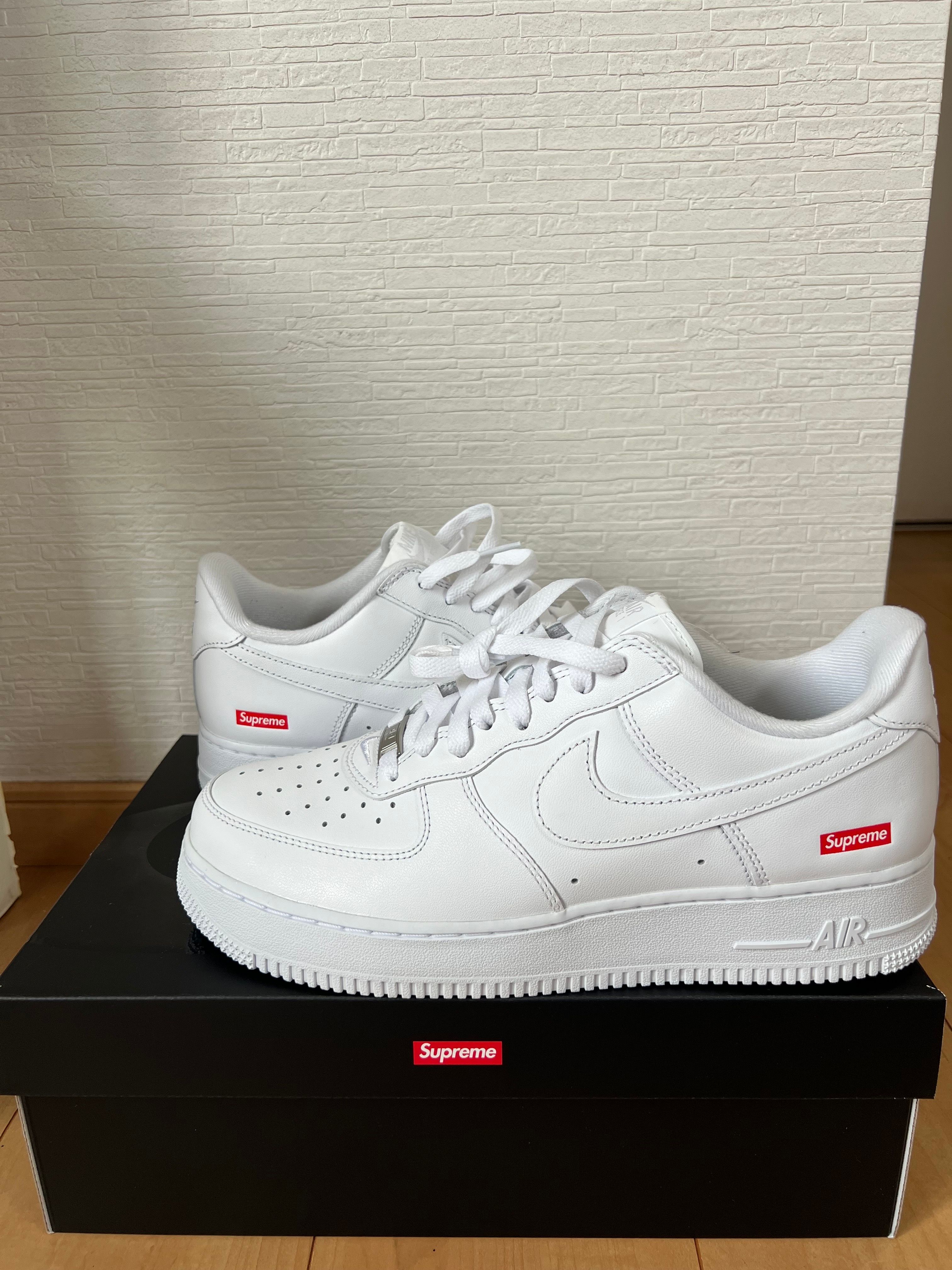Supreme × Nike Air Force 1 Low "White"