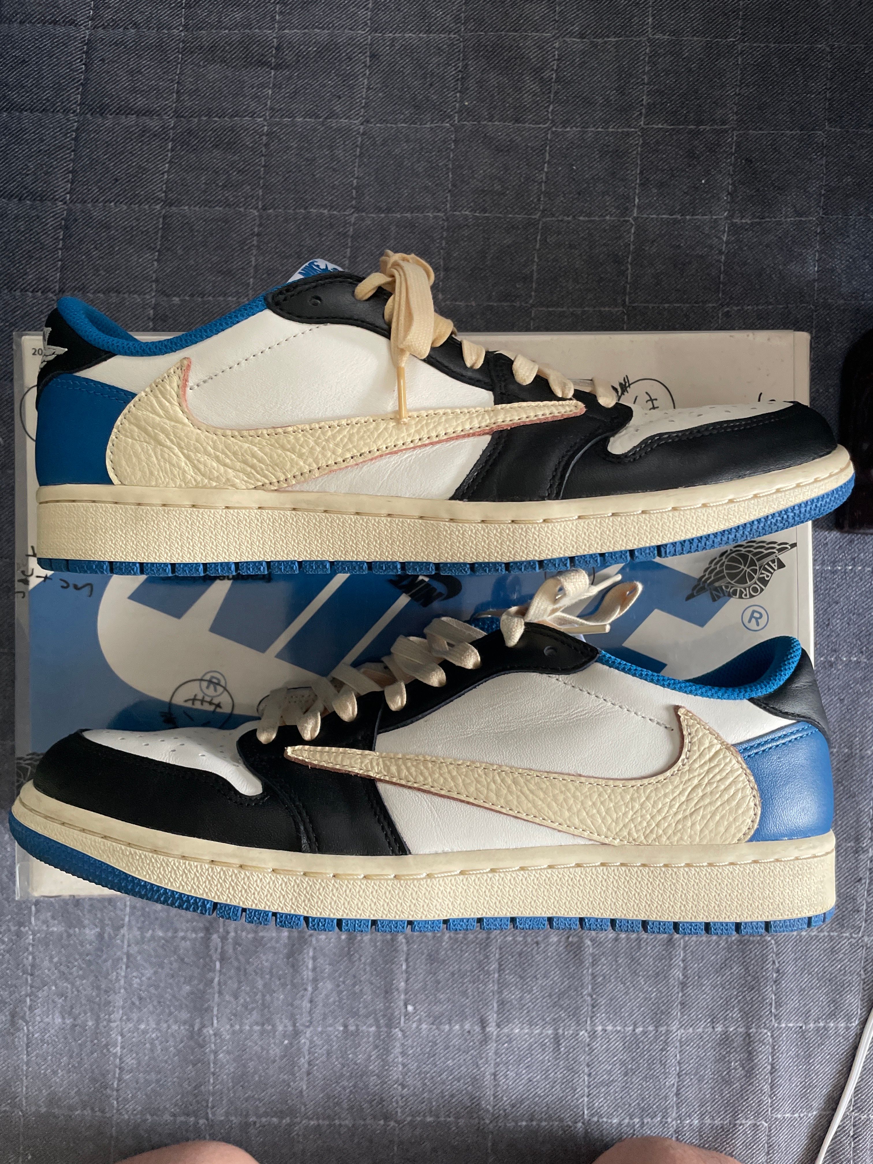 Travis Scott × fragment design × Nike Air Jordan 1 Low OG SP "Military Blue"