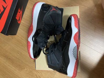 Nike Air Jordan 11 Retro "Bred"