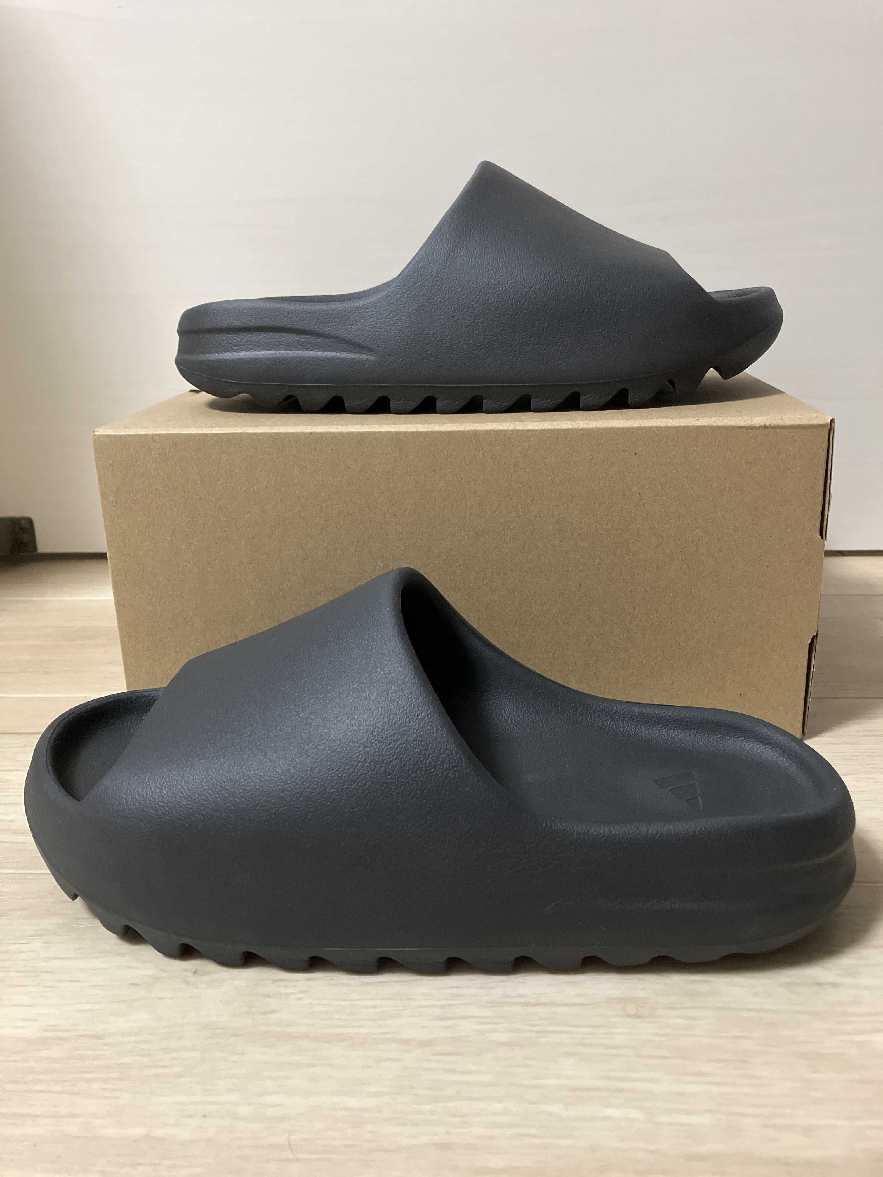 adidas YEEZY Slide "Onyx"