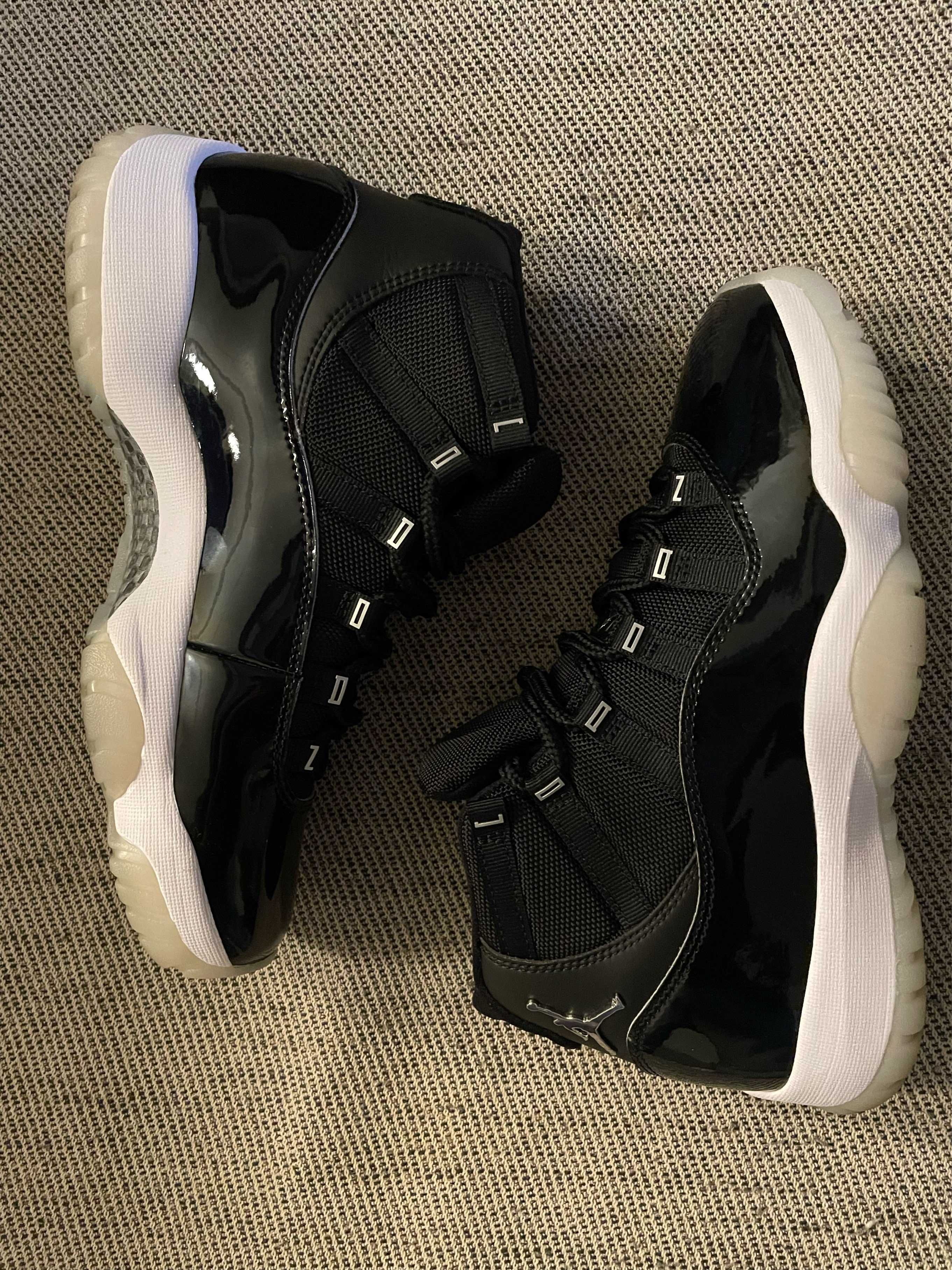 Nike Air Jordan 11 "Jubilee"