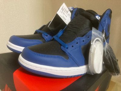 Nike Air Jordan 1 Retro High OG "Dark Marina Blue"