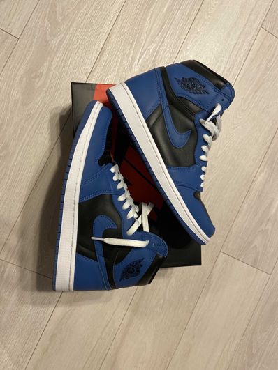 Nike Air Jordan 1 Retro High OG "Dark Marina Blue"