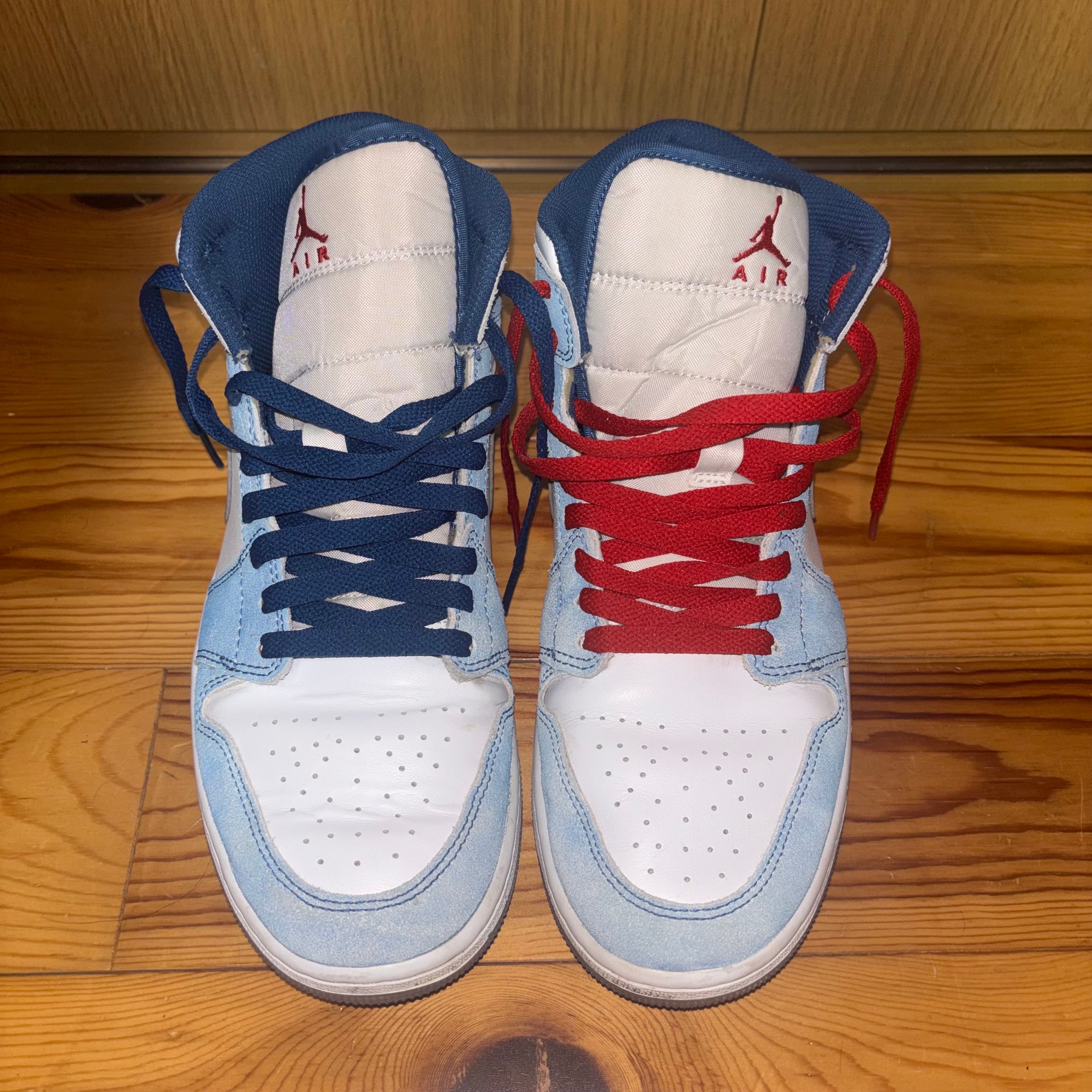 Nike Air Jordan 1 Mid SE "White/Hyper Royal/Red"