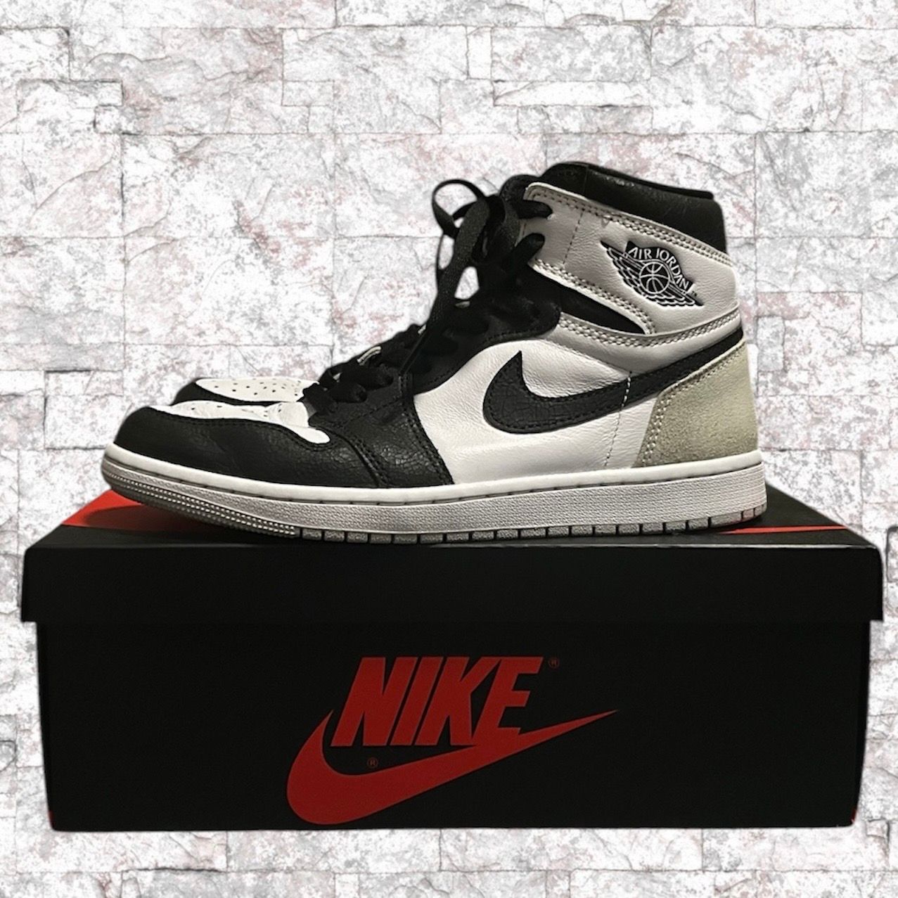 Nike Air Jordan 1 High OG "Bleached Coral"