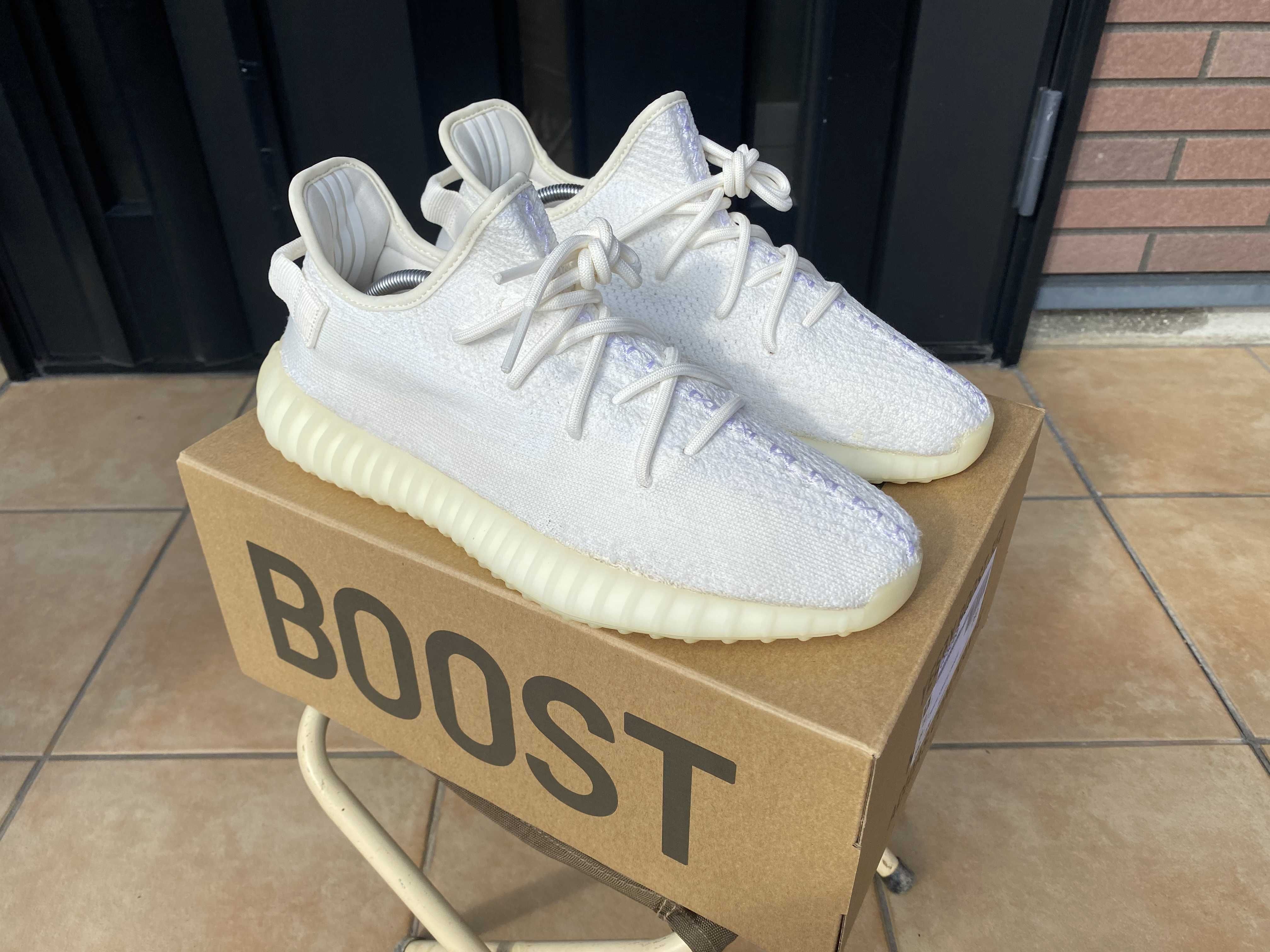 adidas YEEZY Boost 350 V2 "Cream White"