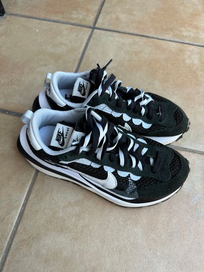 sacai × Nike Vapor Waffle "Black and White"