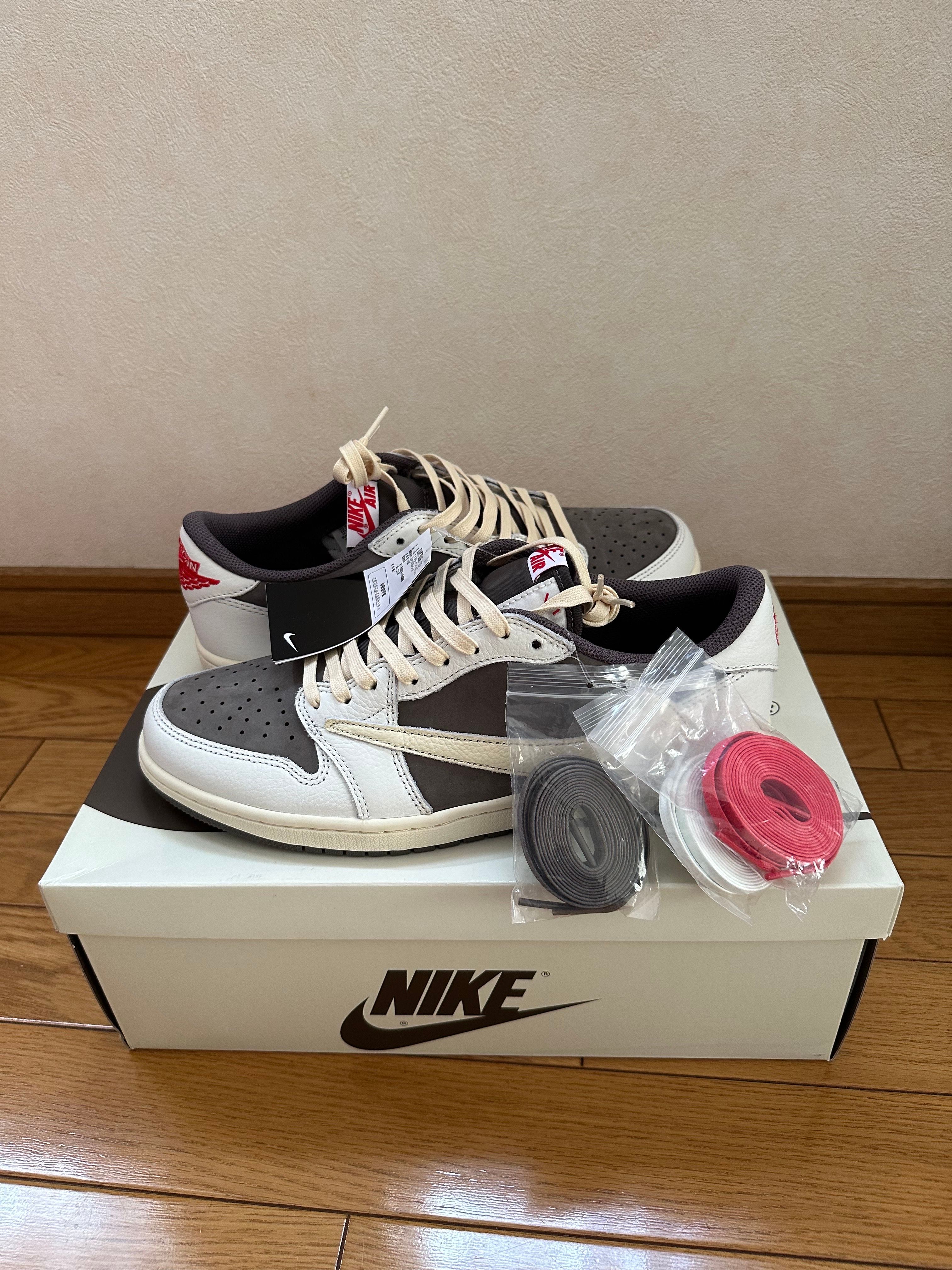 Travis Scott × Nike Air Jordan 1 Low OG SP "Reverse Mocha/Sail and Ridgerock"