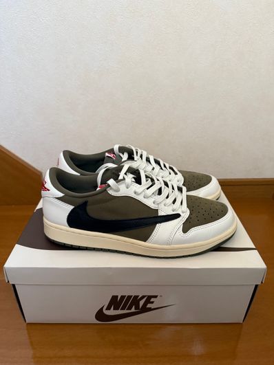 Travis Scott × Nike Air Jordan 1 Low OG SP "Reverse Olive"